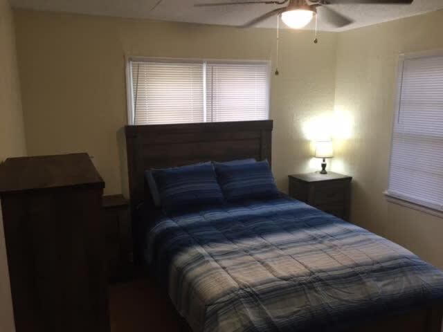 Comfortable 3 Bedroom Close To Base Sleeps 6 Lawton Exterior photo